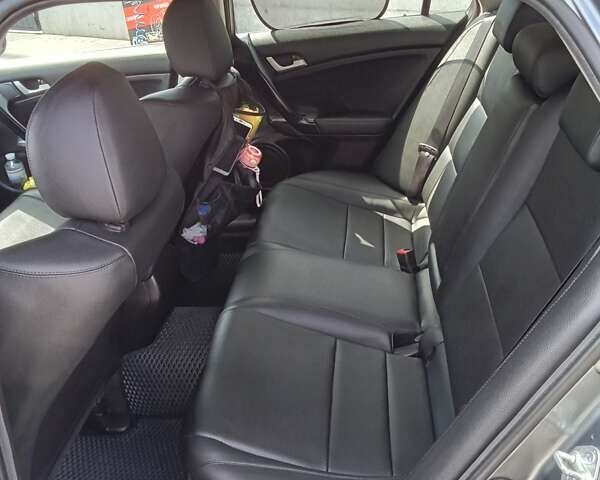 Сірий Хонда Аккорд, об'ємом двигуна 2 л та пробігом 215 тис. км за 8500 $, фото 46 на Automoto.ua