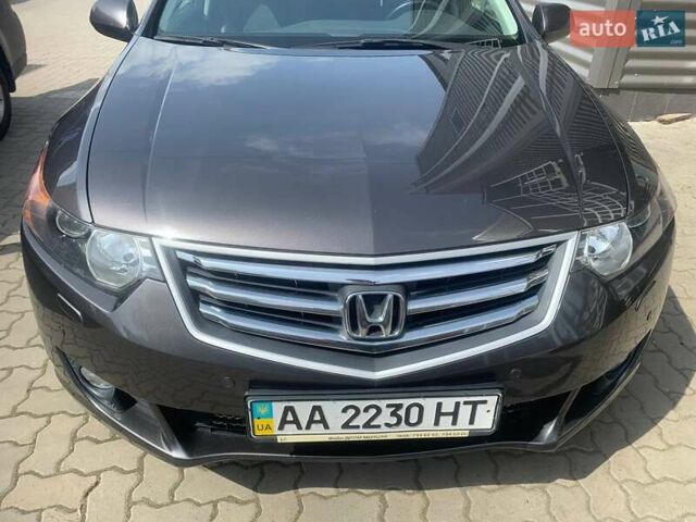 Серый Хонда Аккорд, объемом двигателя 2.4 л и пробегом 200 тыс. км за 11500 $, фото 30 на Automoto.ua