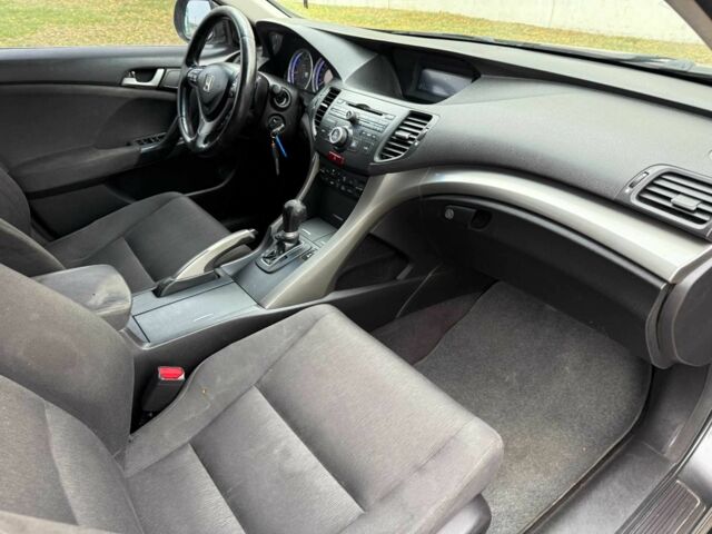 Сірий Хонда Аккорд, об'ємом двигуна 2 л та пробігом 175 тис. км за 6300 $, фото 17 на Automoto.ua