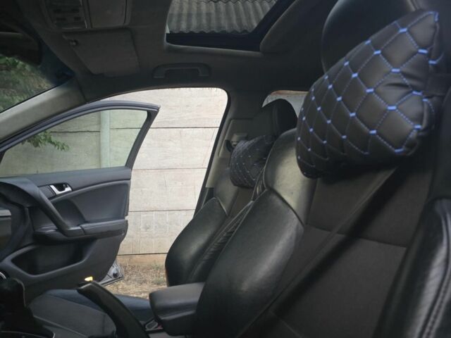 Сірий Хонда Аккорд, об'ємом двигуна 2.4 л та пробігом 281 тис. км за 7000 $, фото 2 на Automoto.ua