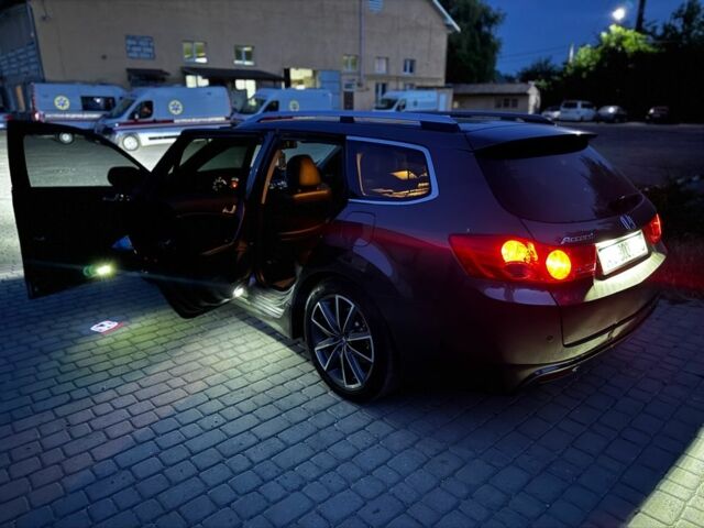 Сірий Хонда Аккорд, об'ємом двигуна 2.2 л та пробігом 330 тис. км за 8200 $, фото 13 на Automoto.ua