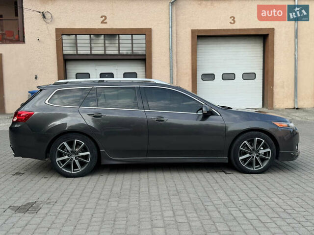 Серый Хонда Аккорд, объемом двигателя 2.2 л и пробегом 330 тыс. км за 7900 $, фото 3 на Automoto.ua