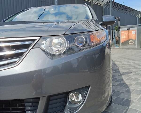 Сірий Хонда Аккорд, об'ємом двигуна 2 л та пробігом 215 тис. км за 8500 $, фото 42 на Automoto.ua