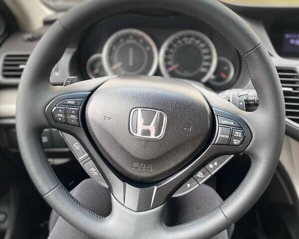 Сірий Хонда Аккорд, об'ємом двигуна 2.2 л та пробігом 248 тис. км за 10300 $, фото 37 на Automoto.ua