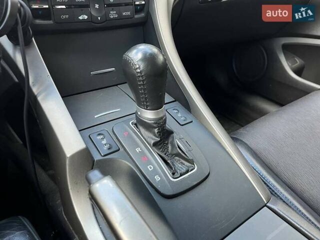 Серый Хонда Аккорд, объемом двигателя 2.35 л и пробегом 244 тыс. км за 9690 $, фото 27 на Automoto.ua