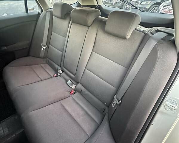 Сірий Хонда Аккорд, об'ємом двигуна 2.2 л та пробігом 271 тис. км за 8700 $, фото 17 на Automoto.ua