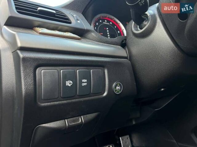 Серый Хонда Аккорд, объемом двигателя 2.35 л и пробегом 244 тыс. км за 9690 $, фото 17 на Automoto.ua