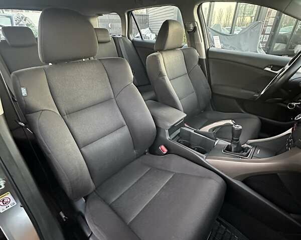 Сірий Хонда Аккорд, об'ємом двигуна 2.2 л та пробігом 271 тис. км за 8700 $, фото 19 на Automoto.ua