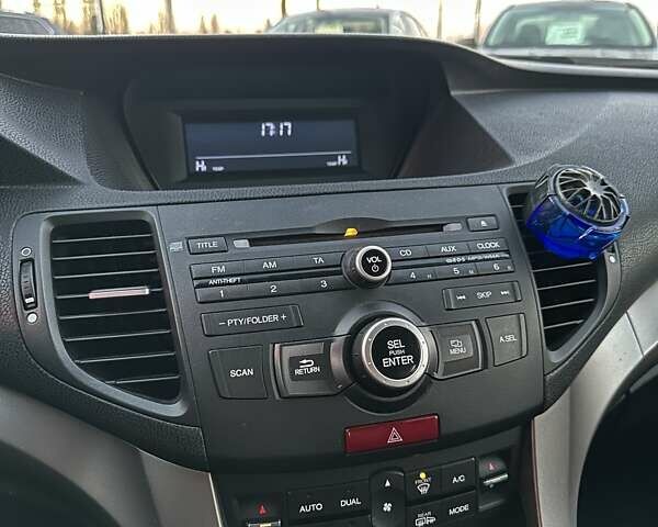 Сірий Хонда Аккорд, об'ємом двигуна 2.2 л та пробігом 271 тис. км за 8700 $, фото 36 на Automoto.ua