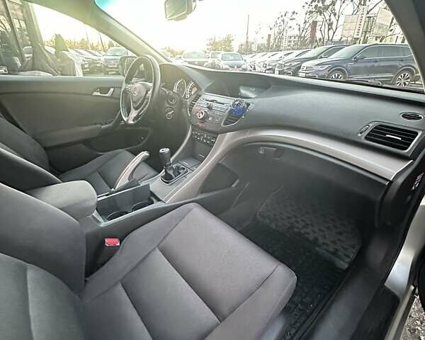 Сірий Хонда Аккорд, об'ємом двигуна 2.2 л та пробігом 271 тис. км за 8700 $, фото 20 на Automoto.ua