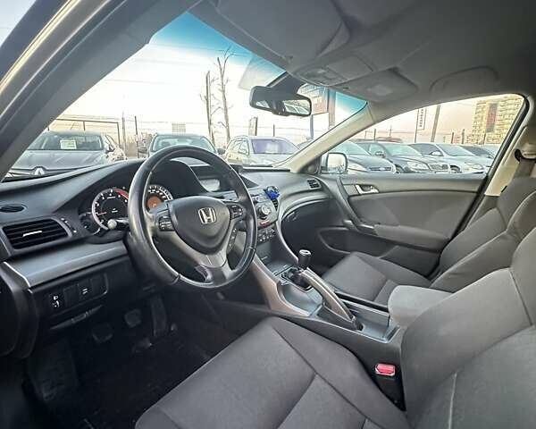 Сірий Хонда Аккорд, об'ємом двигуна 2.2 л та пробігом 271 тис. км за 8700 $, фото 16 на Automoto.ua