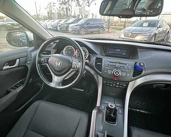 Сірий Хонда Аккорд, об'ємом двигуна 2.2 л та пробігом 271 тис. км за 8700 $, фото 24 на Automoto.ua