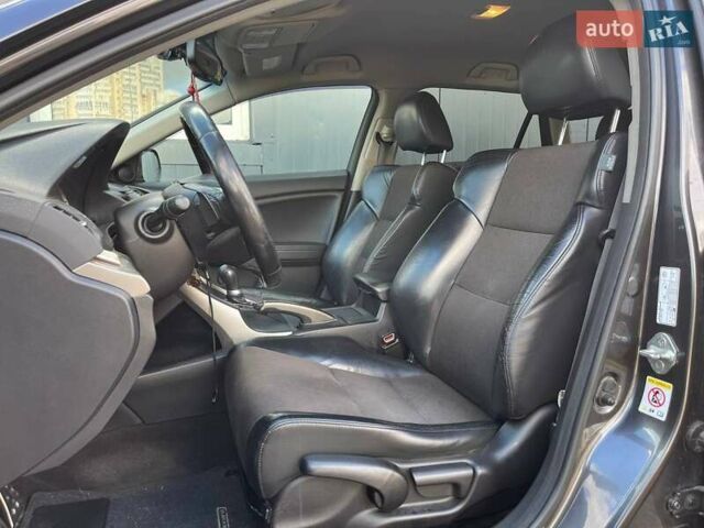 Серый Хонда Аккорд, объемом двигателя 2.35 л и пробегом 244 тыс. км за 9190 $, фото 8 на Automoto.ua