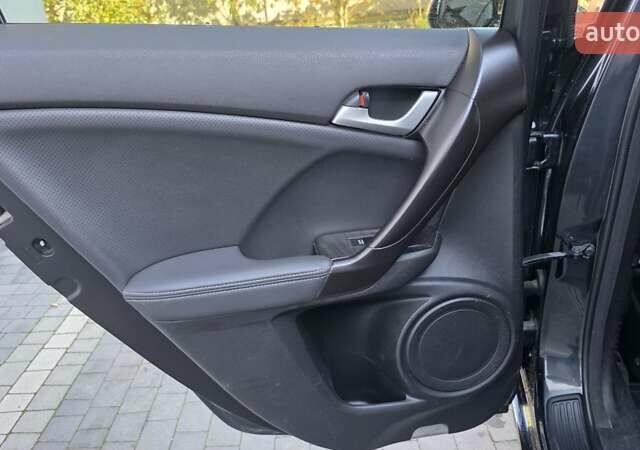 Хонда Аккорд 2012 в Львове на Automoto.ua Серый Хонда Аккорд, объемом двигателя 2.4 л и пробегом 179 тыс. км за 11900 $, фото 7 на Automoto.ua