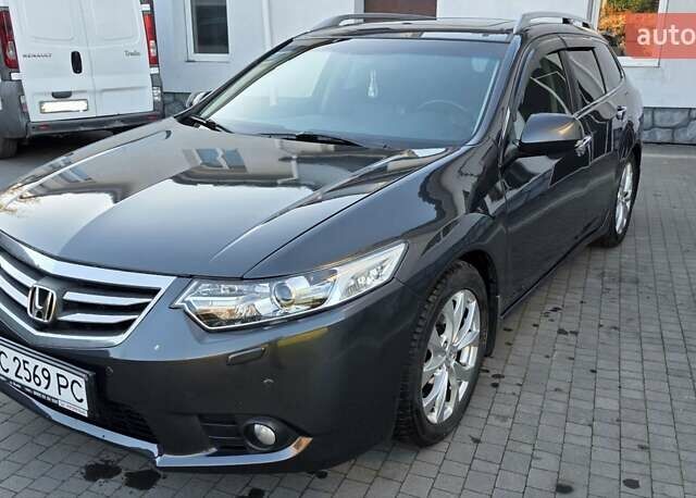 Хонда Аккорд 2012 в Львове на Automoto.ua Серый Хонда Аккорд, объемом двигателя 2.4 л и пробегом 179 тыс. км за 11900 $, фото 16 на Automoto.ua