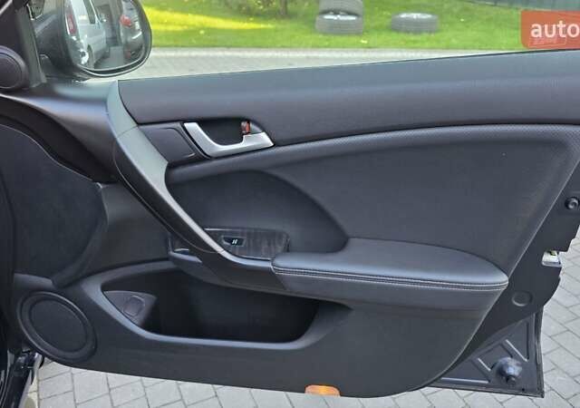 Хонда Аккорд 2012 в Львове на Automoto.ua Серый Хонда Аккорд, объемом двигателя 2.4 л и пробегом 179 тыс. км за 11900 $, фото 8 на Automoto.ua