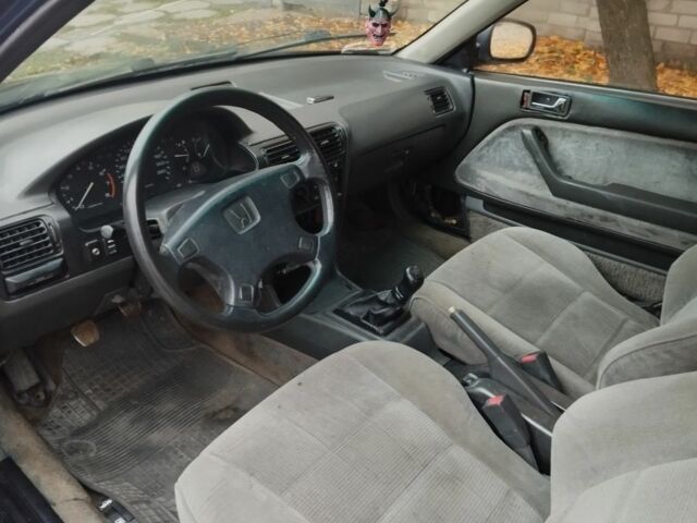 Синий Хонда Аккорд, объемом двигателя 2 л и пробегом 233 тыс. км за 2350 $, фото 4 на Automoto.ua