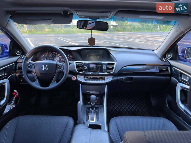 Синий Хонда Аккорд, объемом двигателя 2.4 л и пробегом 230 тыс. км за 11000 $, фото 56 на Automoto.ua