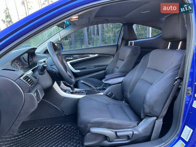 Синий Хонда Аккорд, объемом двигателя 2.4 л и пробегом 230 тыс. км за 11000 $, фото 35 на Automoto.ua