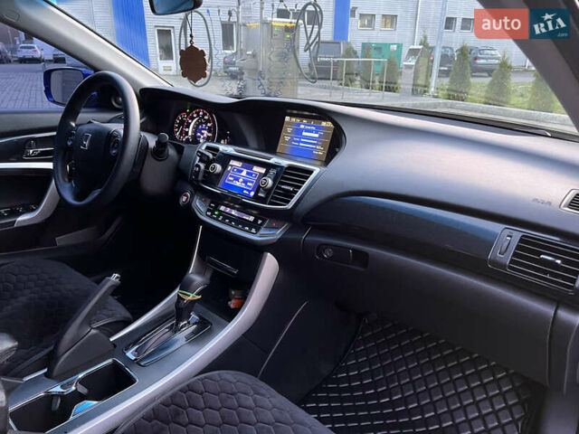 Синій Хонда Аккорд, об'ємом двигуна 2.4 л та пробігом 230 тис. км за 10700 $, фото 61 на Automoto.ua