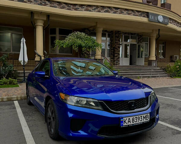Синий Хонда Аккорд, объемом двигателя 2.36 л и пробегом 217 тыс. км за 10900 $, фото 1 на Automoto.ua