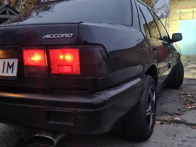 Синій Хонда Аккорд, об'ємом двигуна 2 л та пробігом 300 тис. км за 1000 $, фото 2 на Automoto.ua