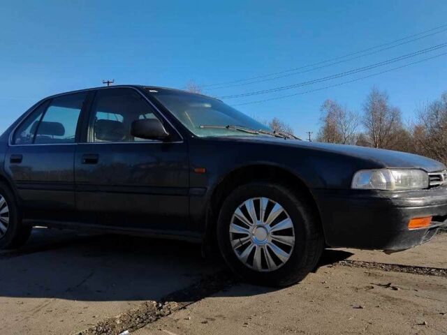 Синий Хонда Аккорд, объемом двигателя 2 л и пробегом 350 тыс. км за 1600 $, фото 2 на Automoto.ua