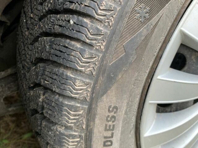 Синий Хонда Аккорд, объемом двигателя 2 л и пробегом 241 тыс. км за 666 $, фото 9 на Automoto.ua