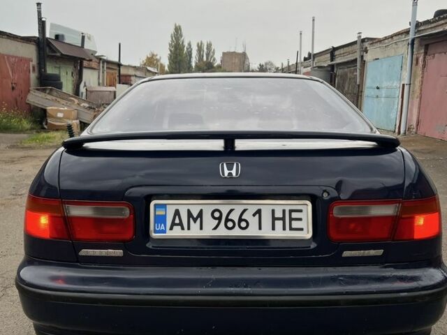 Синий Хонда Аккорд, объемом двигателя 2 л и пробегом 356 тыс. км за 1300 $, фото 3 на Automoto.ua