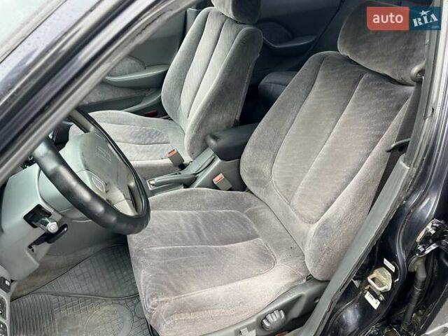 Синий Хонда Аккорд, объемом двигателя 2 л и пробегом 300 тыс. км за 2300 $, фото 10 на Automoto.ua