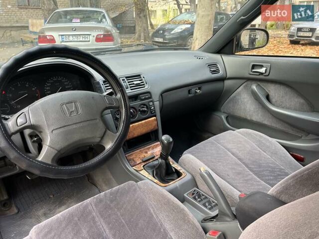 Синій Хонда Аккорд, об'ємом двигуна 2 л та пробігом 300 тис. км за 2300 $, фото 7 на Automoto.ua