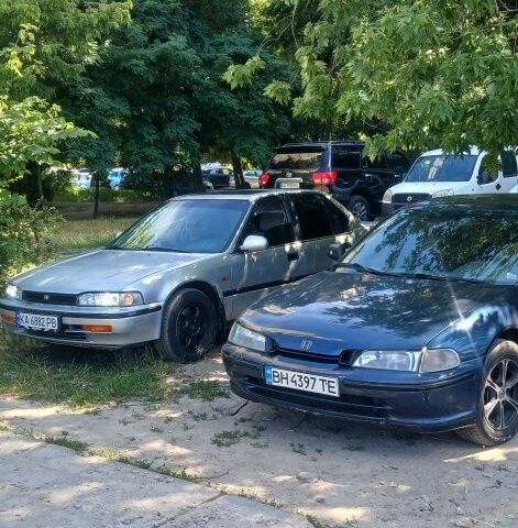 Синий Хонда Аккорд, объемом двигателя 2 л и пробегом 400 тыс. км за 2100 $, фото 1 на Automoto.ua
