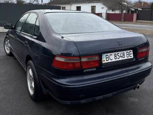 Синій Хонда Аккорд, об'ємом двигуна 2 л та пробігом 500 тис. км за 500 $, фото 9 на Automoto.ua