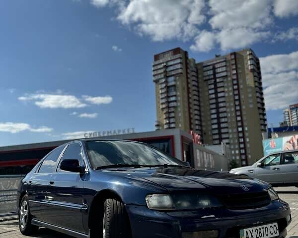 Синий Хонда Аккорд, объемом двигателя 2.2 л и пробегом 316 тыс. км за 2600 $, фото 3 на Automoto.ua