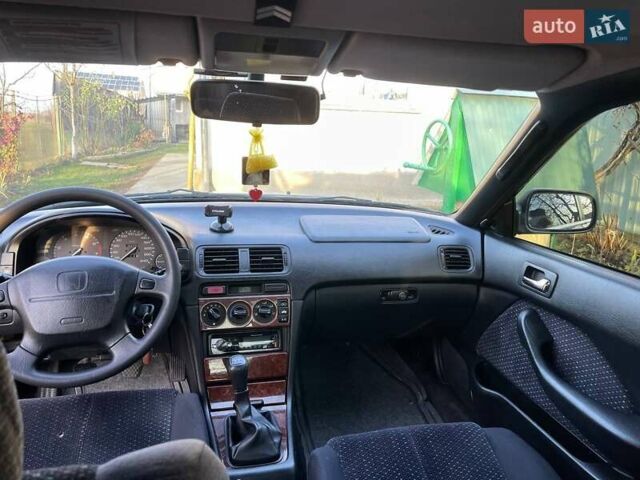 Синий Хонда Аккорд, объемом двигателя 1.85 л и пробегом 292 тыс. км за 2500 $, фото 2 на Automoto.ua