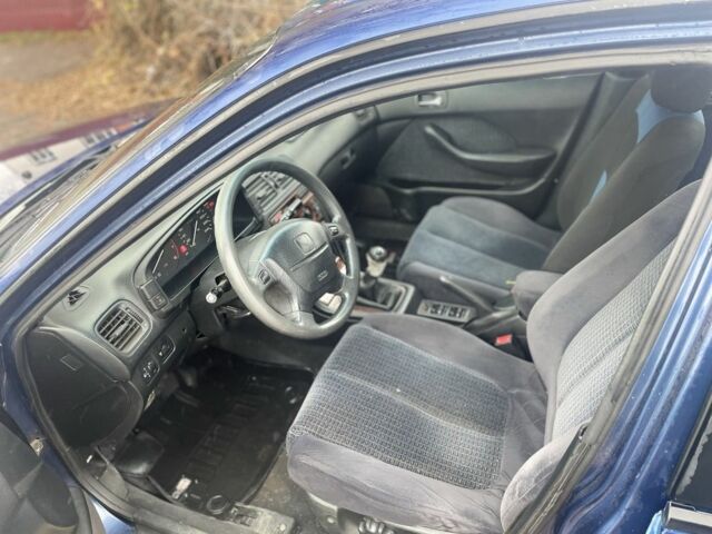 Синій Хонда Аккорд, об'ємом двигуна 1.9 л та пробігом 230 тис. км за 1350 $, фото 9 на Automoto.ua