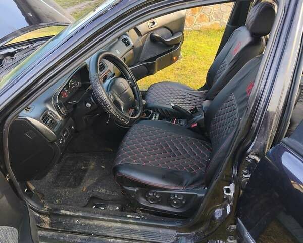 Синий Хонда Аккорд, объемом двигателя 2 л и пробегом 350 тыс. км за 1850 $, фото 6 на Automoto.ua