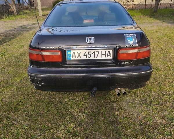 Синий Хонда Аккорд, объемом двигателя 2 л и пробегом 350 тыс. км за 1850 $, фото 4 на Automoto.ua