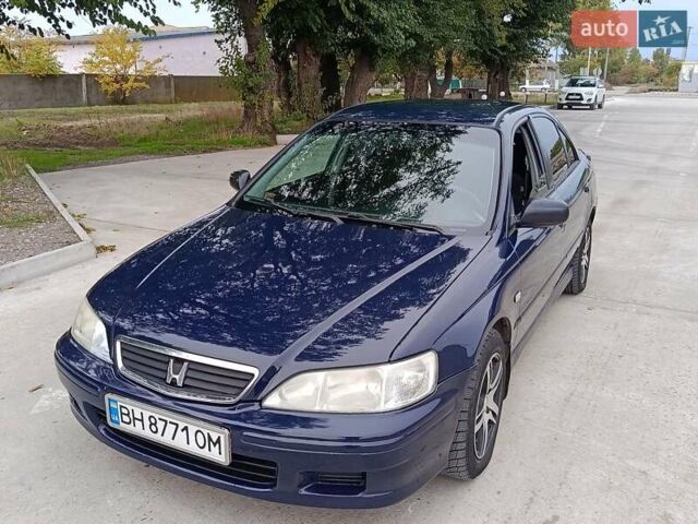 Синий Хонда Аккорд, объемом двигателя 1.8 л и пробегом 340 тыс. км за 3500 $, фото 11 на Automoto.ua