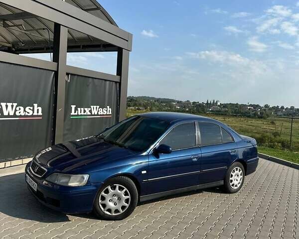 Синий Хонда Аккорд, объемом двигателя 1.8 л и пробегом 250 тыс. км за 2499 $, фото 7 на Automoto.ua