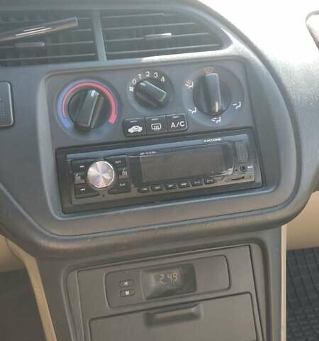 Синий Хонда Аккорд, объемом двигателя 1.8 л и пробегом 398 тыс. км за 3000 $, фото 6 на Automoto.ua