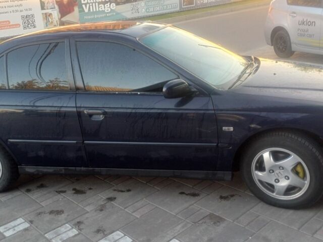 Синий Хонда Аккорд, объемом двигателя 2 л и пробегом 300 тыс. км за 2450 $, фото 4 на Automoto.ua