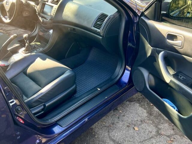 Синий Хонда Аккорд, объемом двигателя 2 л и пробегом 385 тыс. км за 6200 $, фото 6 на Automoto.ua