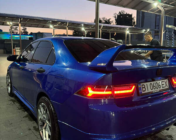 Синий Хонда Аккорд, объемом двигателя 2 л и пробегом 327 тыс. км за 7999 $, фото 6 на Automoto.ua