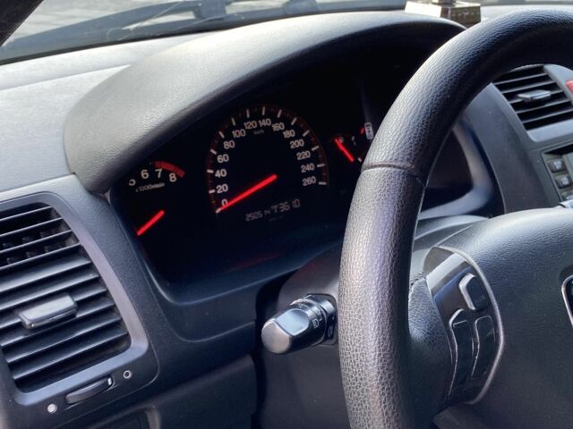 Синий Хонда Аккорд, объемом двигателя 2 л и пробегом 190 тыс. км за 4750 $, фото 8 на Automoto.ua