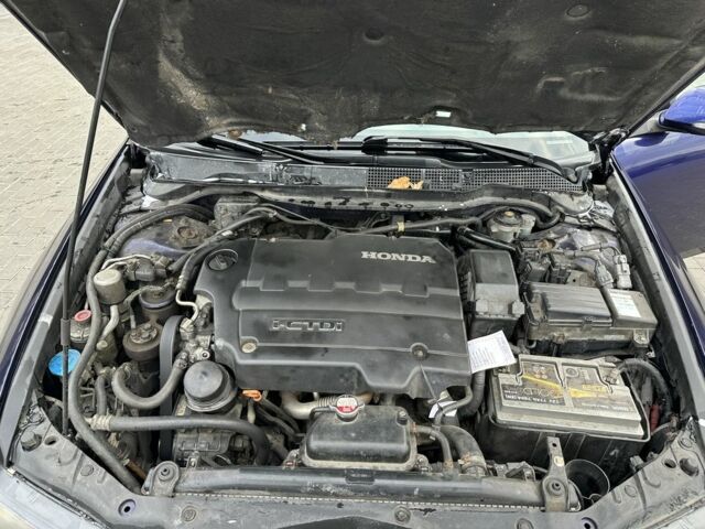 Синий Хонда Аккорд, объемом двигателя 2.2 л и пробегом 315 тыс. км за 3400 $, фото 10 на Automoto.ua