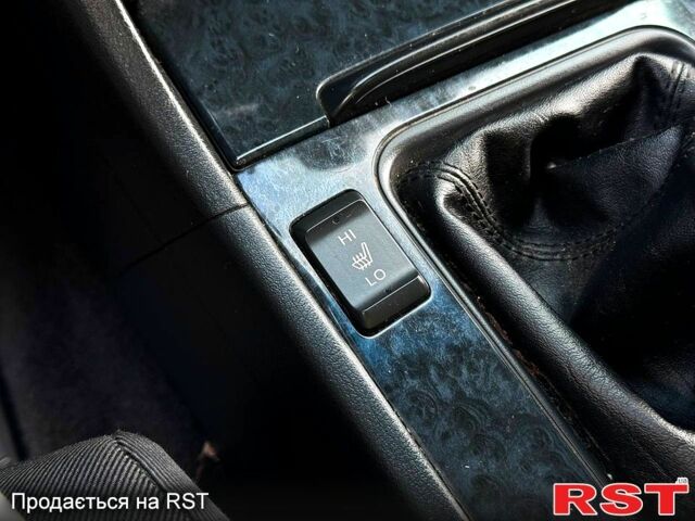 Синій Хонда Аккорд, об'ємом двигуна 2.4 л та пробігом 0 тис. км за 5500 $, фото 4 на Automoto.ua