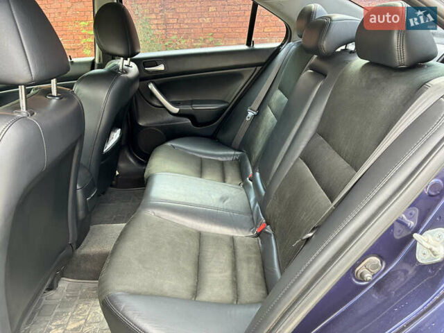 Синий Хонда Аккорд, объемом двигателя 2 л и пробегом 245 тыс. км за 5200 $, фото 11 на Automoto.ua