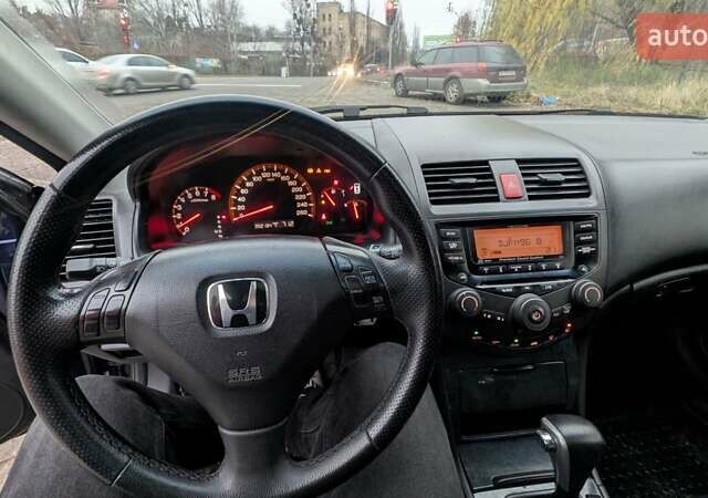 Синий Хонда Аккорд, объемом двигателя 2.41 л и пробегом 350 тыс. км за 4999 $, фото 24 на Automoto.ua