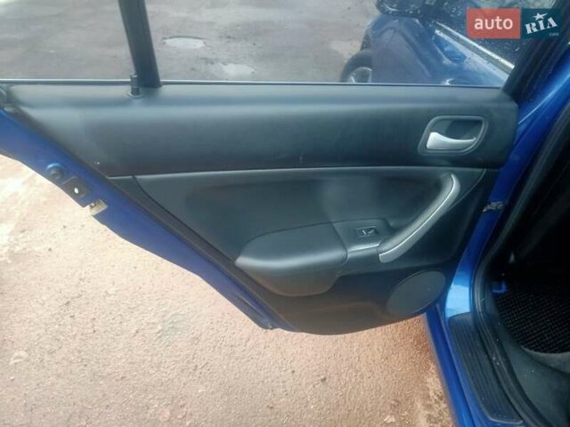 Синий Хонда Аккорд, объемом двигателя 2 л и пробегом 267 тыс. км за 5700 $, фото 9 на Automoto.ua